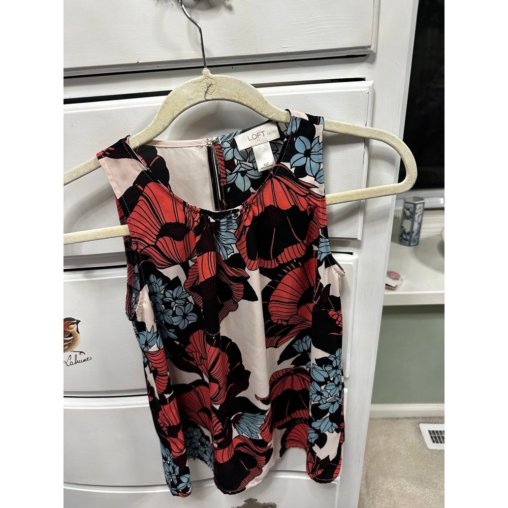 Women's Loft chiffon tank top size XSP